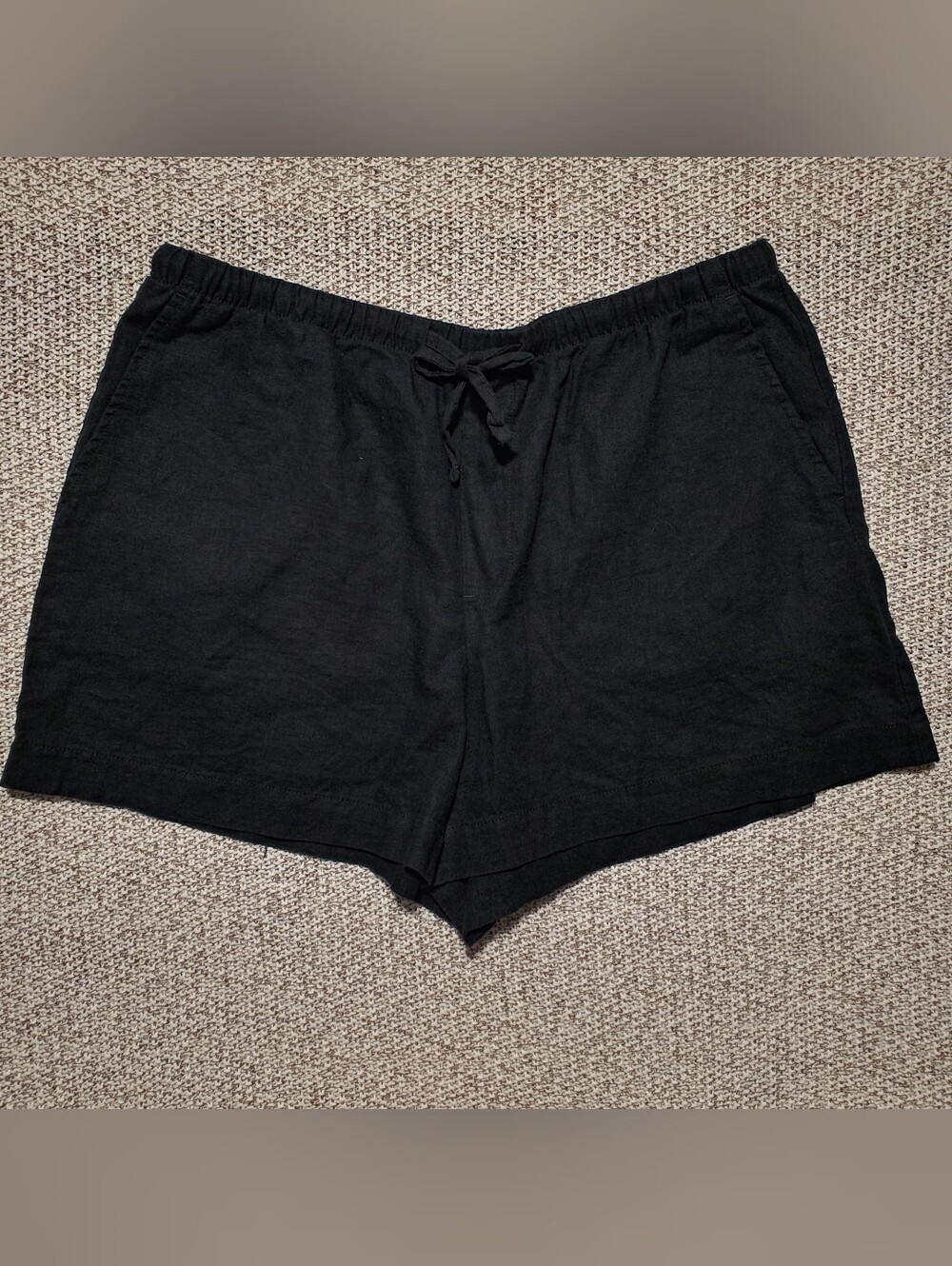 GAP Black WOMEN's Drawstring Athletic Shorts